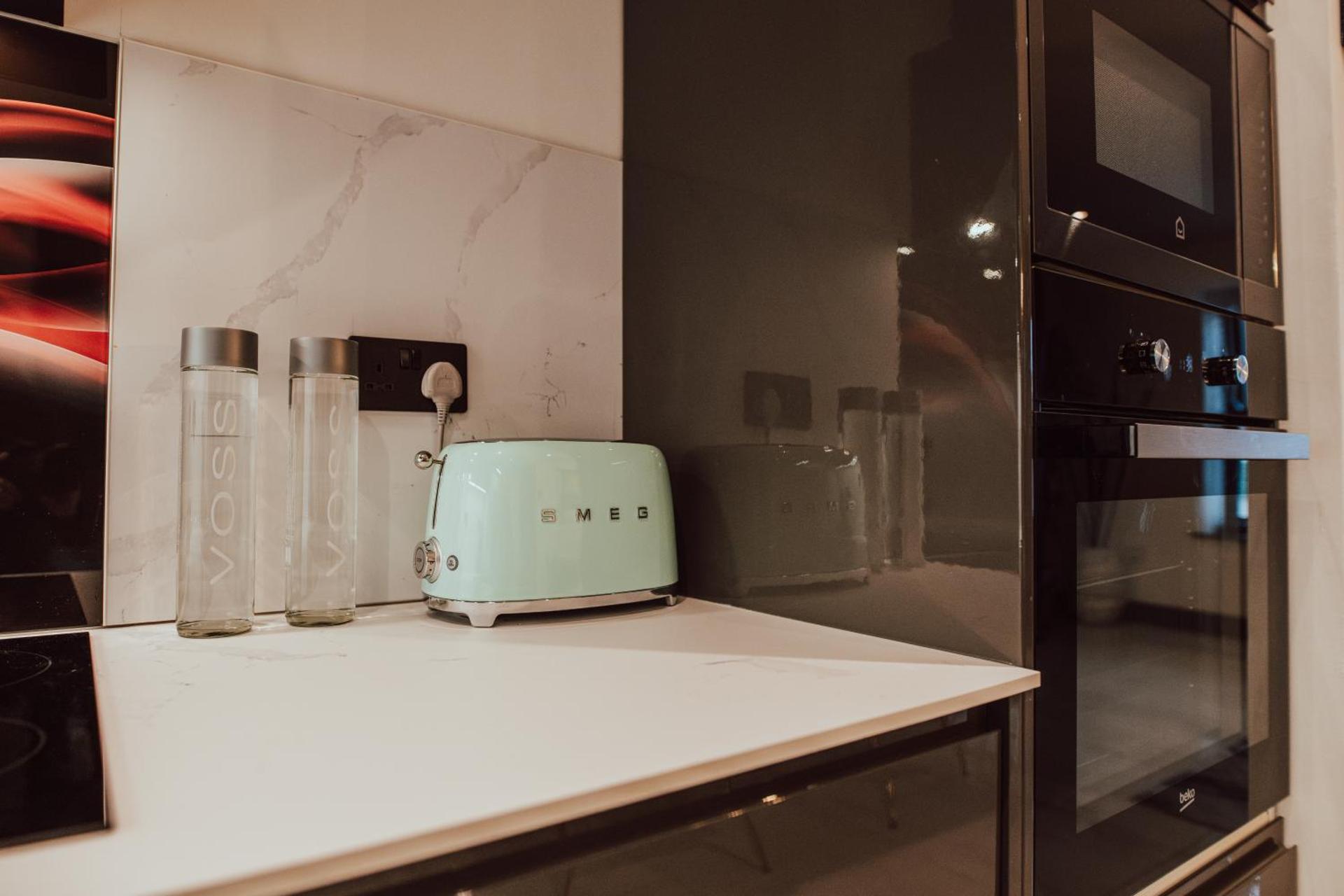 The Penthouse Luxury Central Apartment