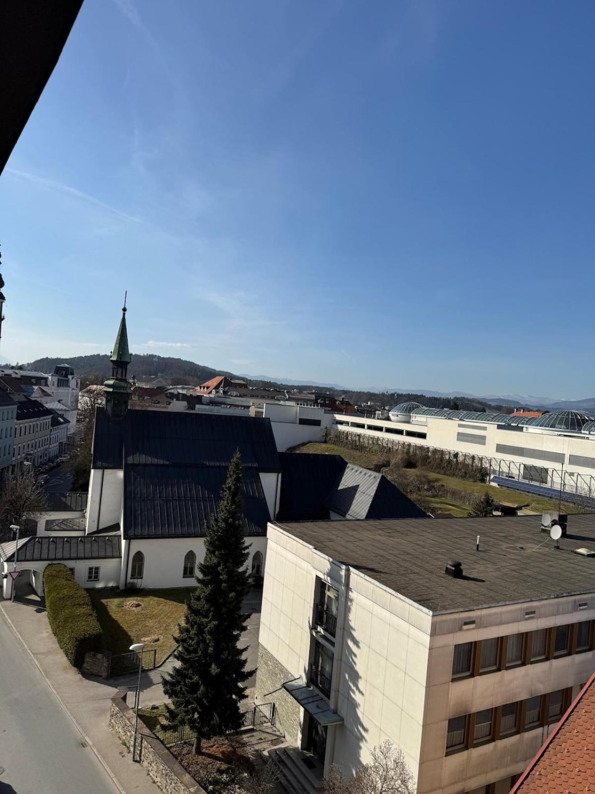 CityView Studio Apartment