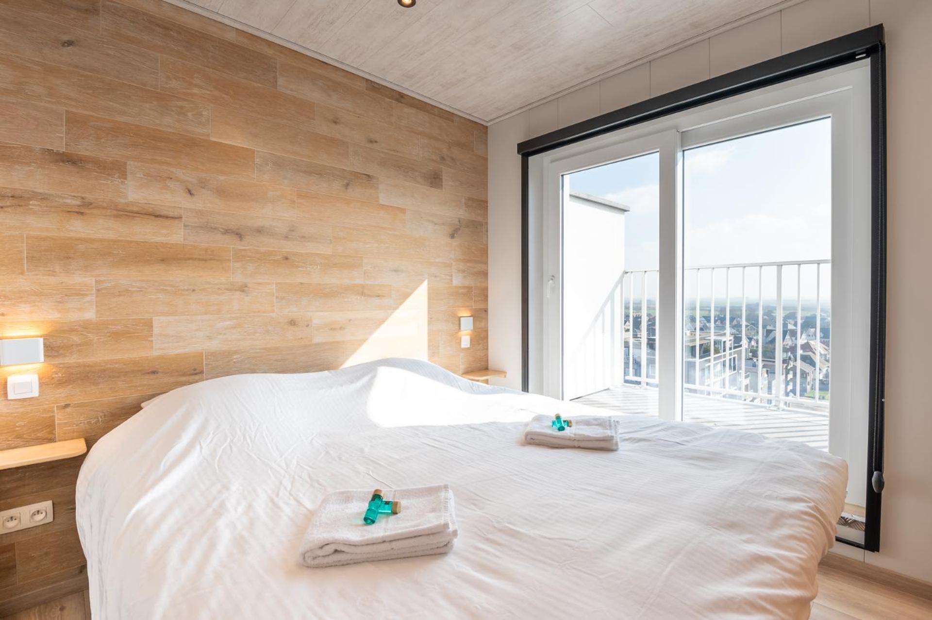 Nice apartment with suberb Sea Views