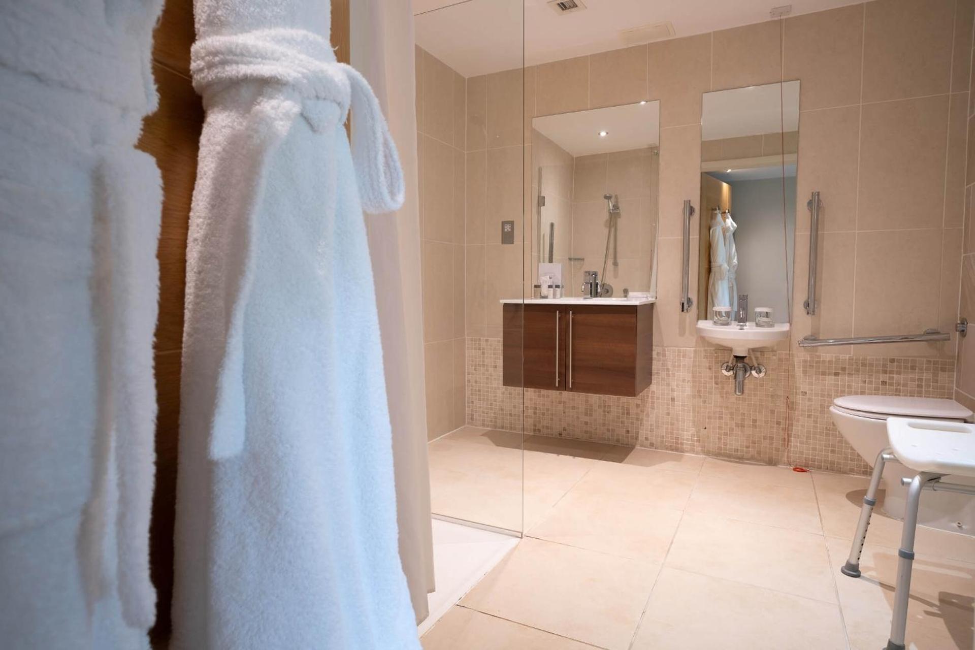 Double or Twin Room - Disability Access