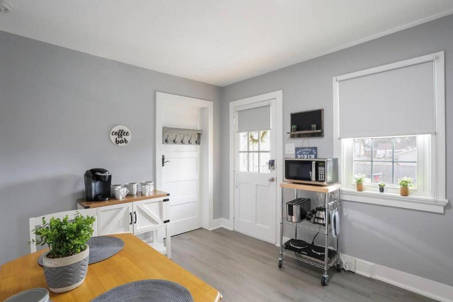 Coffee/tea facilities