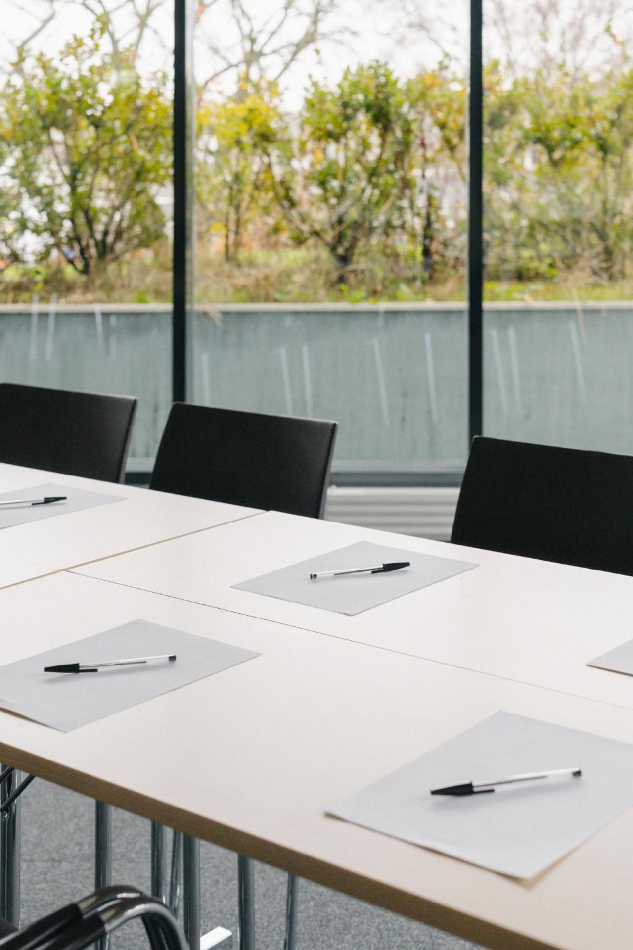 Meeting/conference room