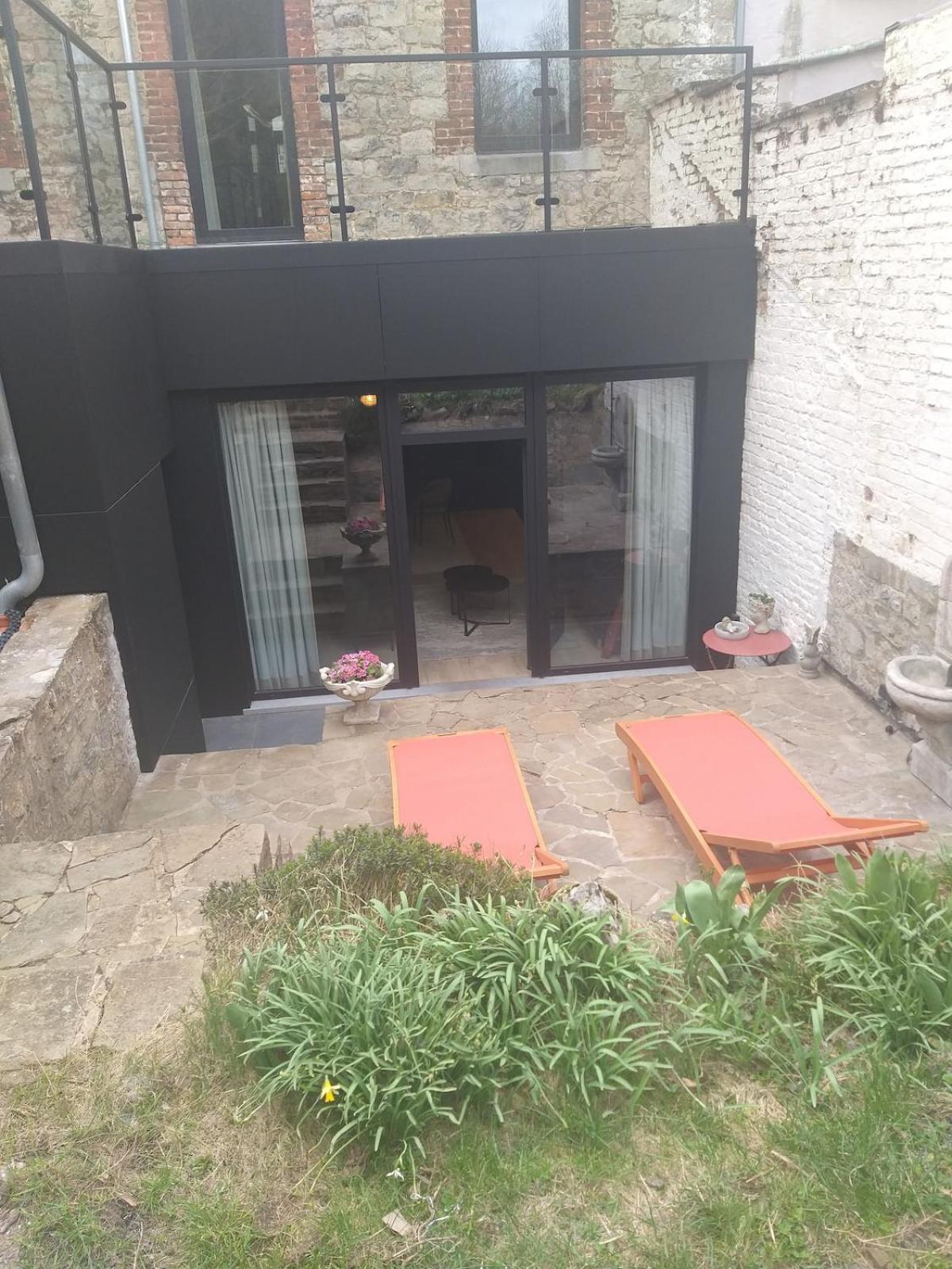 Le 76 appartement 2 chambres avec jardin