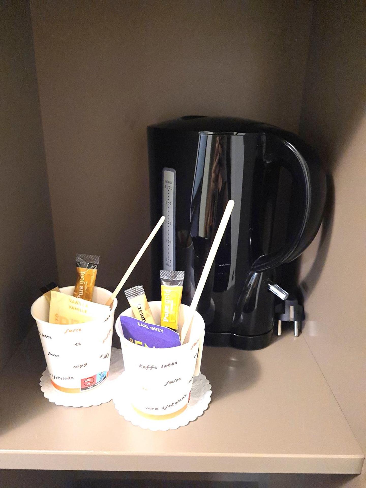 Coffee/tea facilities