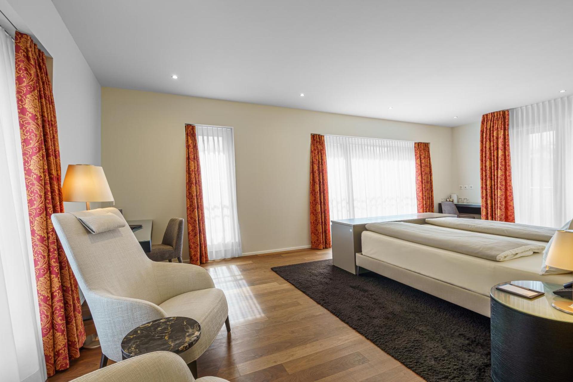 Photo of the whole room