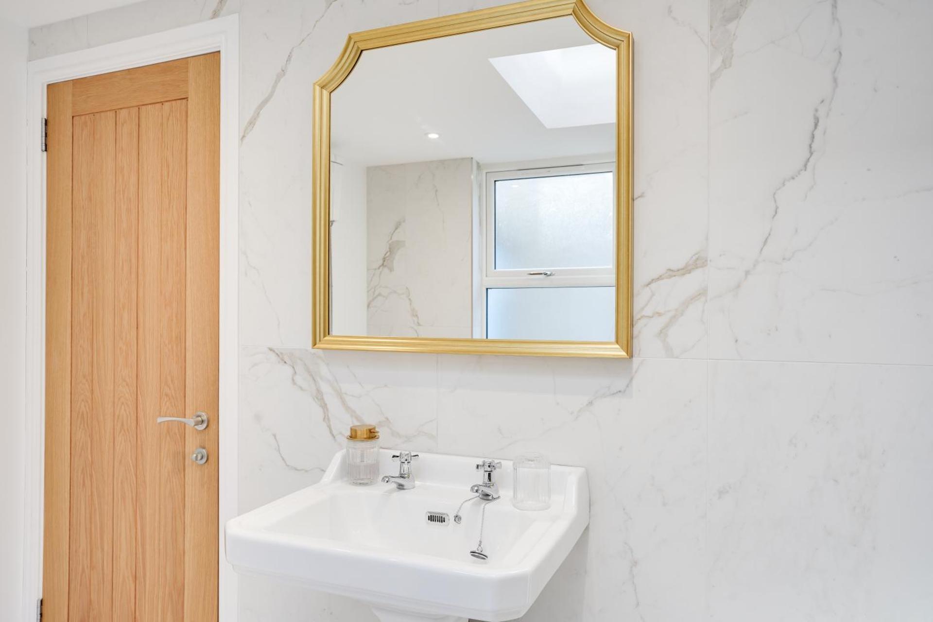 NEW The Procession Grade II Listed and Pet Friendly