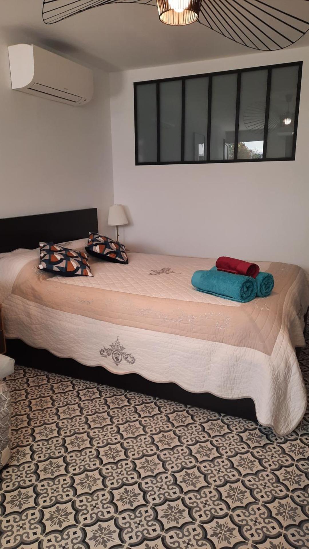 Studio climatisé Lantanas 2 adultes 2 enfants