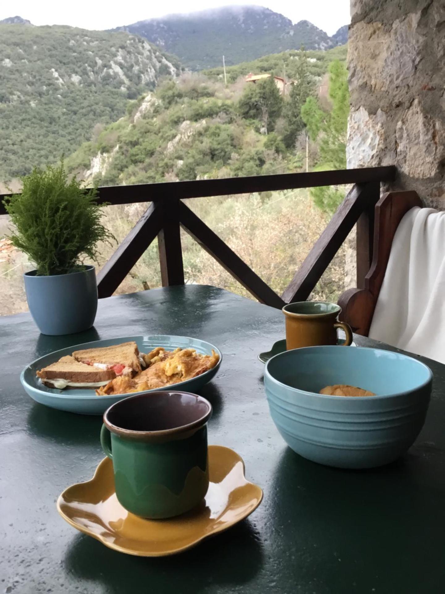 MARIOLATA STONE HOUSE