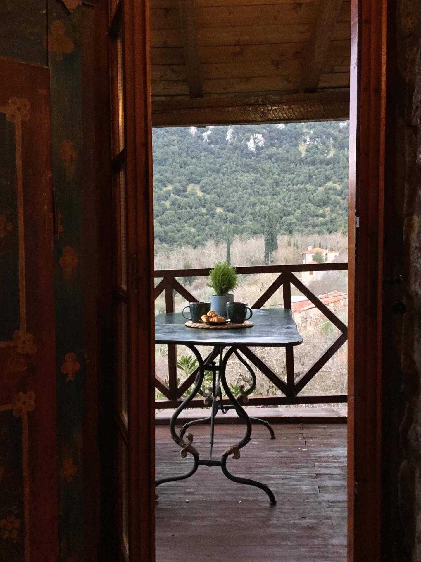 MARIOLATA STONE HOUSE