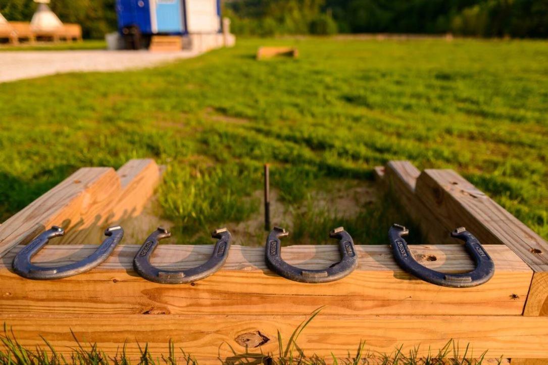 Red River Elusive Elk Glamping Tent 1