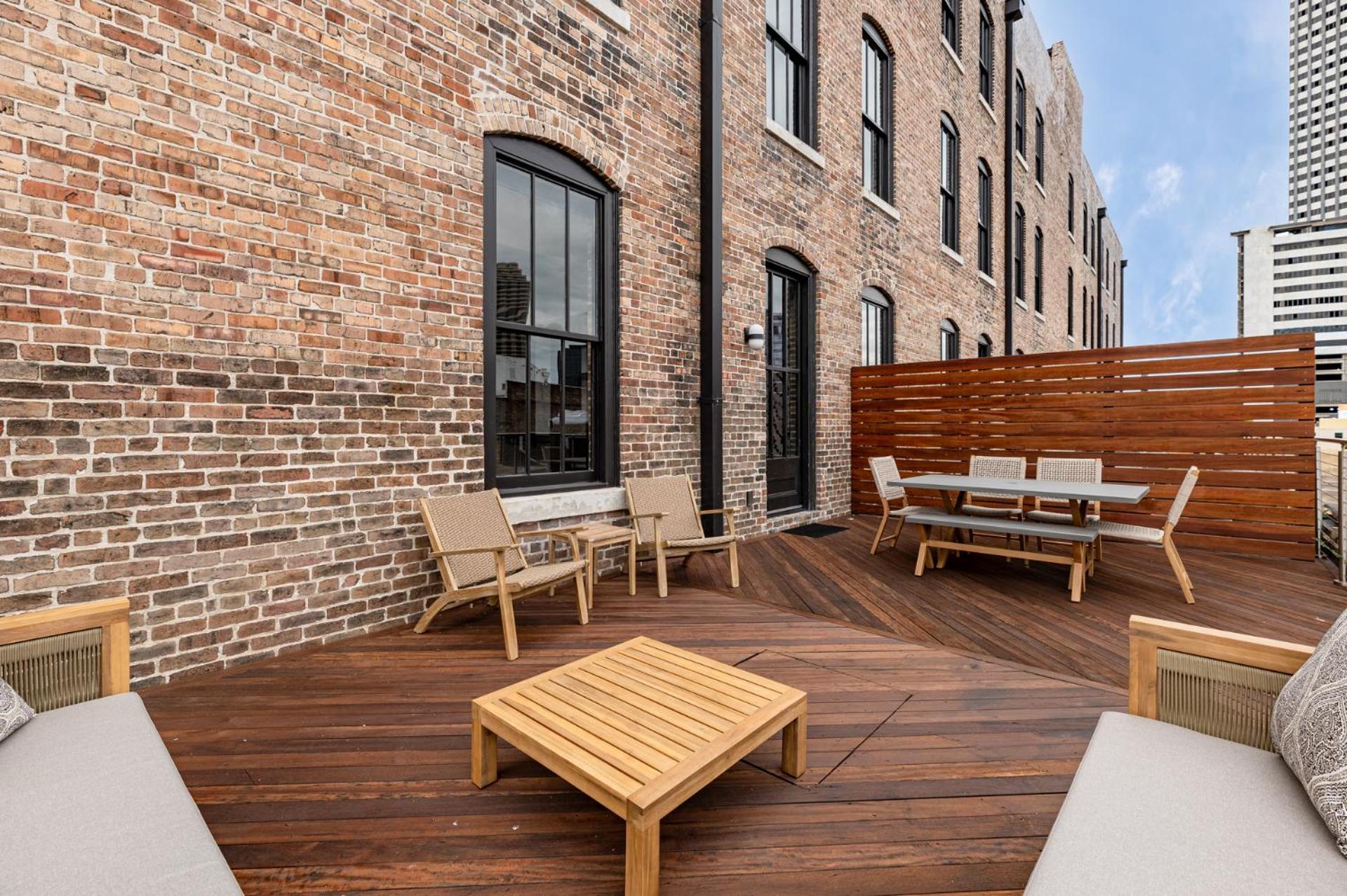 Two Bedroom with Terrace Access Apartment