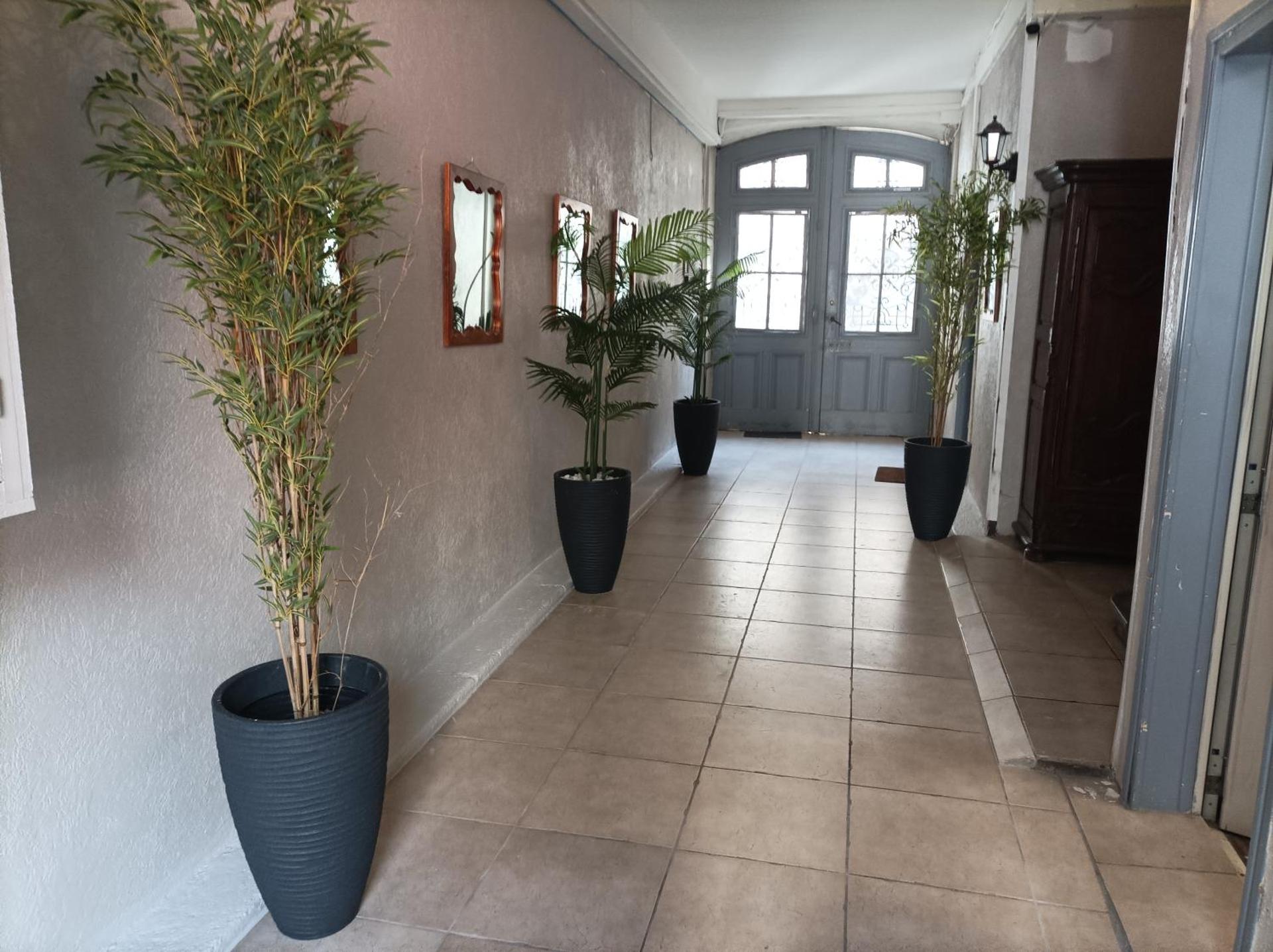 "La Lumineuse"-Meublé de Tourisme 3 étoiles -Résidence "Les Logis de Béziers"-Garage optionnel-Cœur de ville-Plages à 16km !