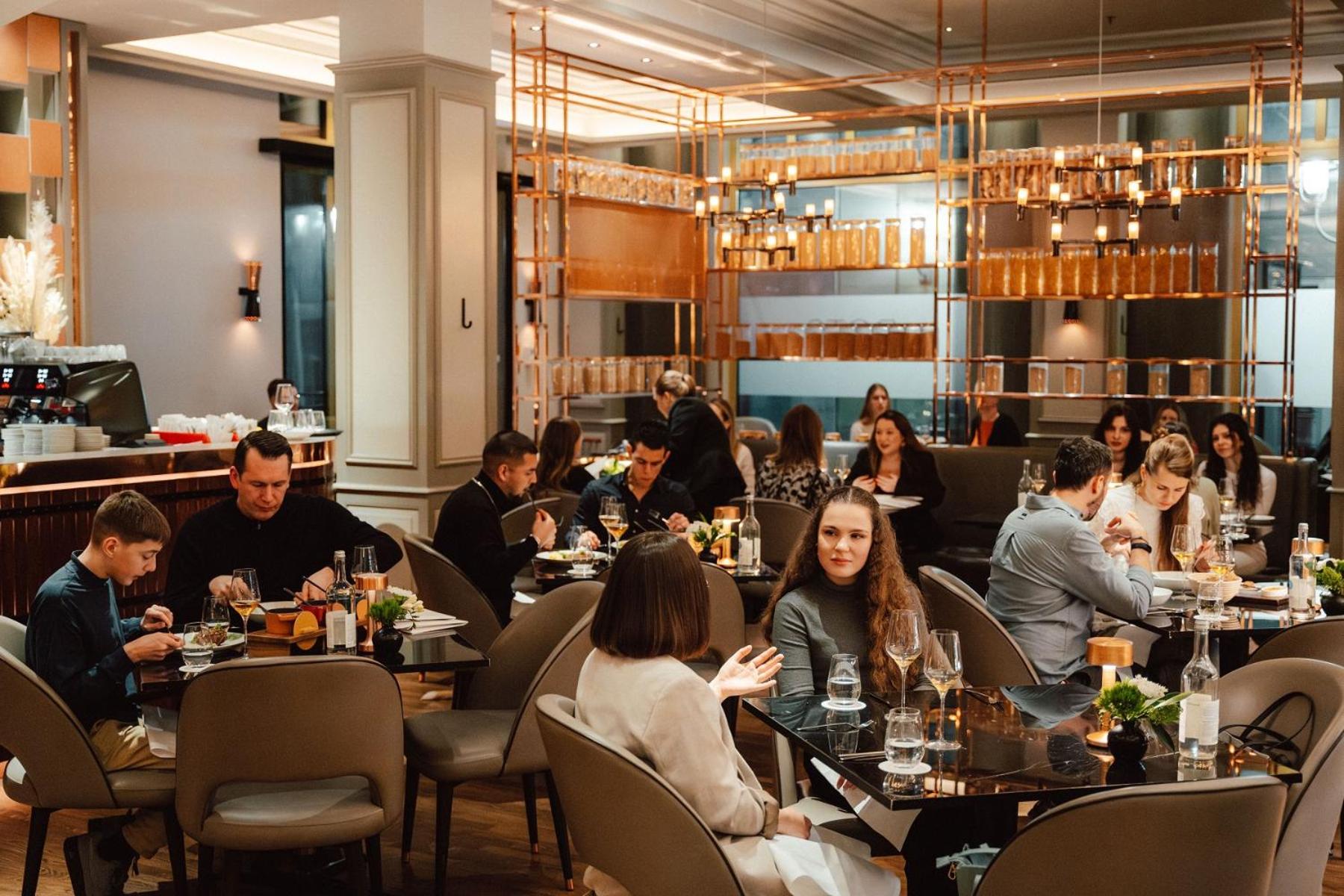 Restaurant/places to eat