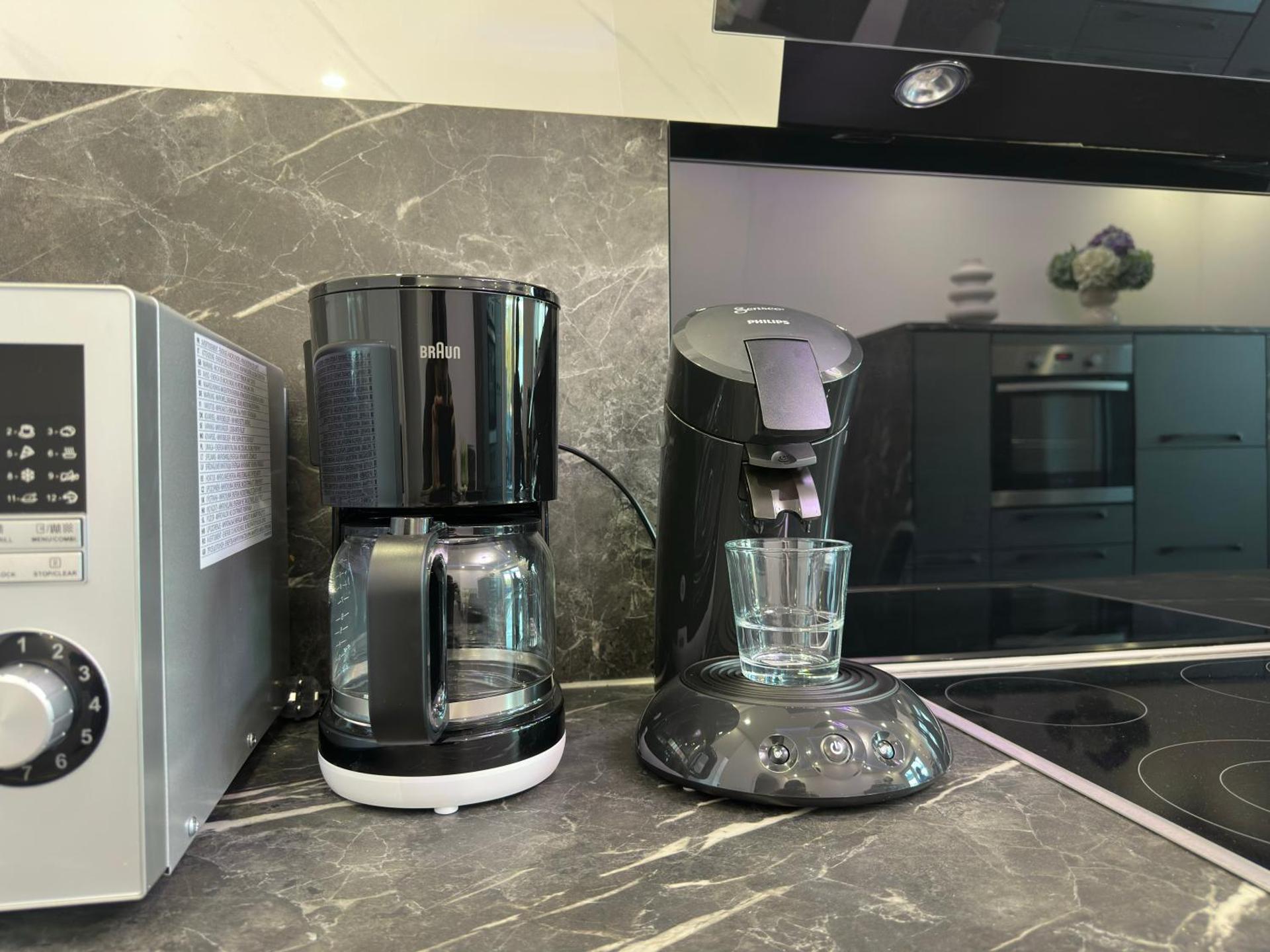 Coffee/tea facilities