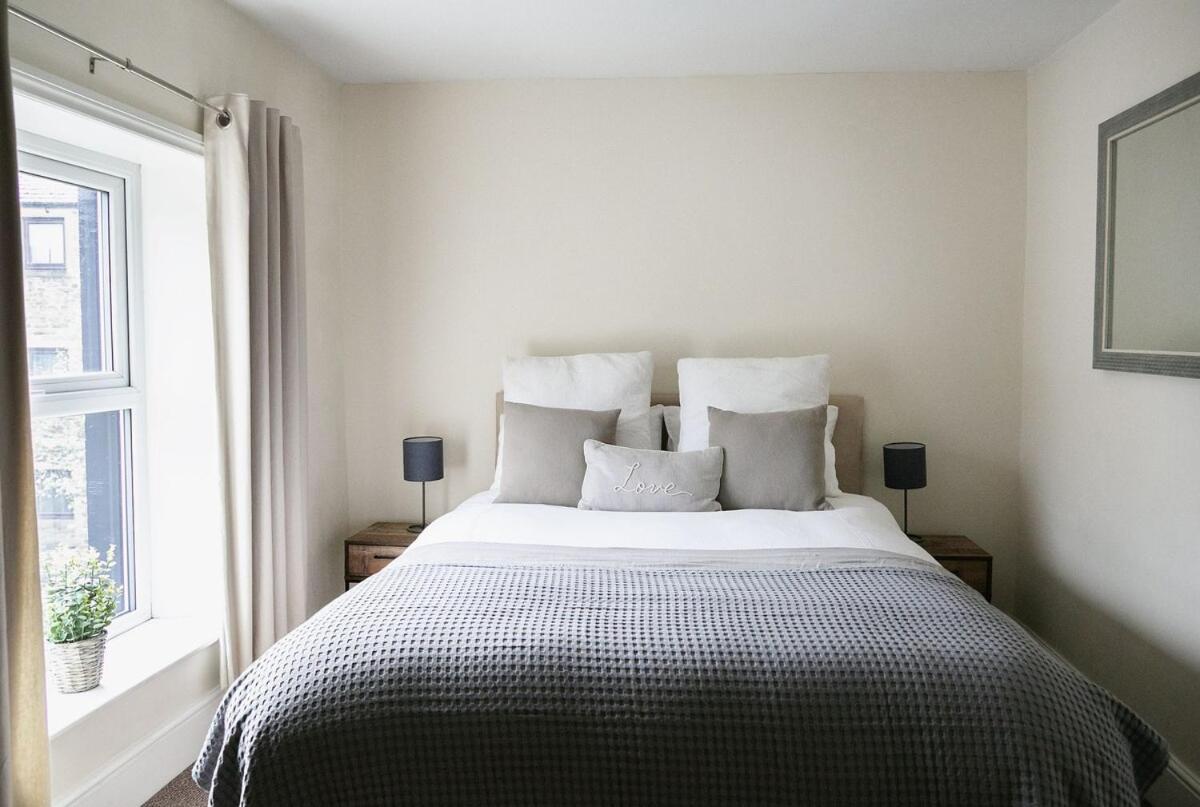 Skipton Centre, superb 2 bedroom cottage