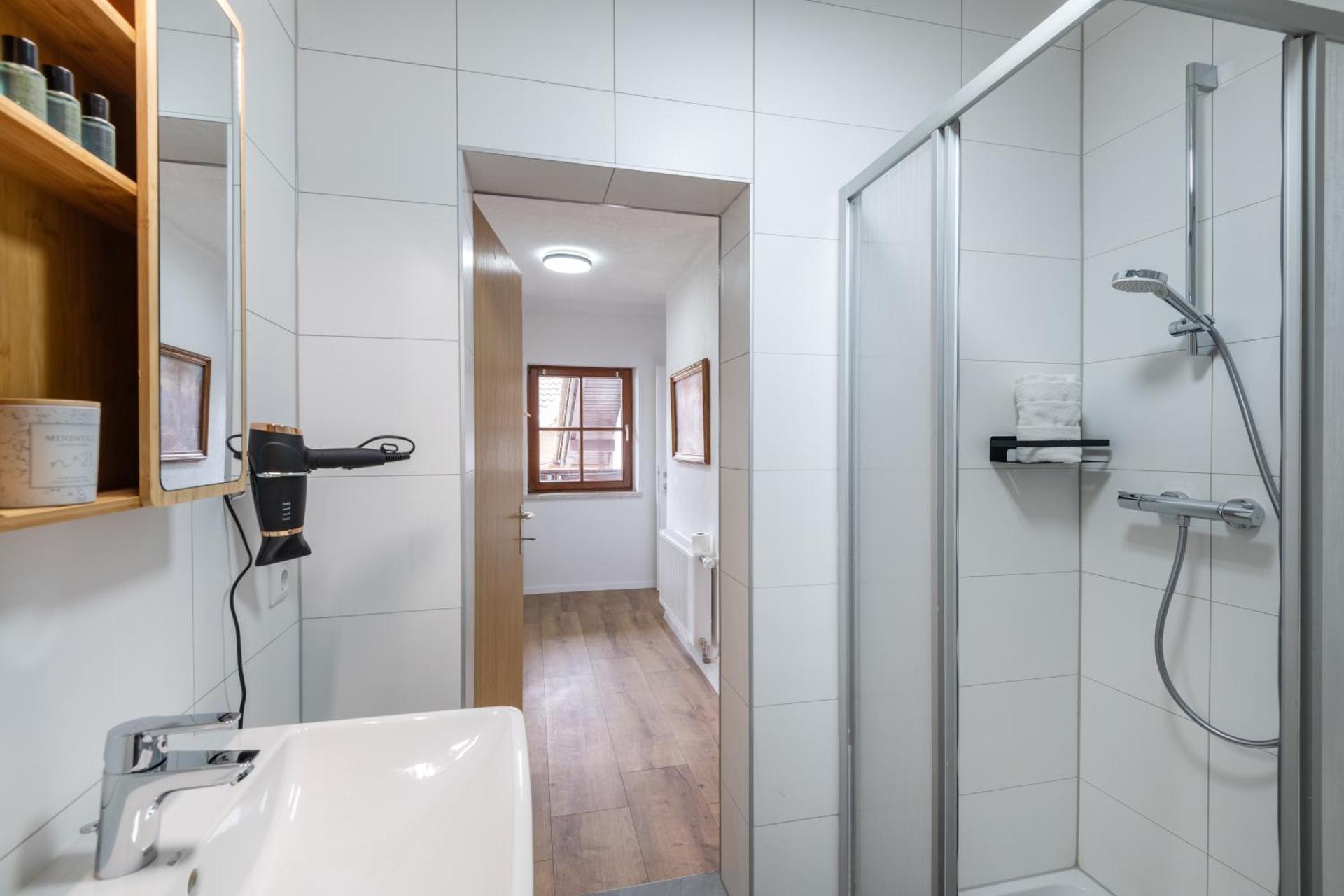 Easy City Apartments