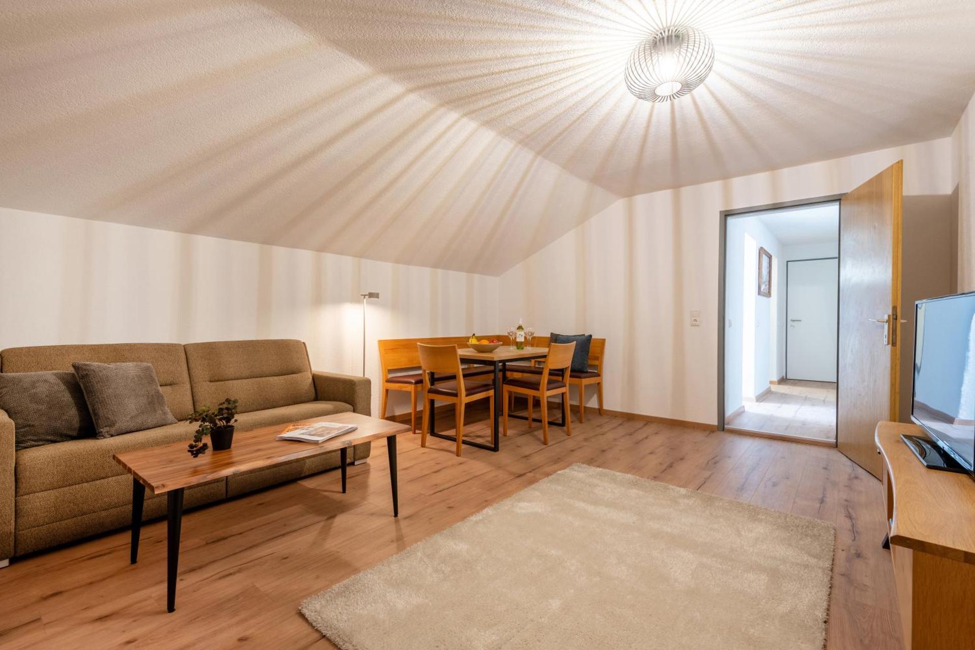 Easy City Apartments