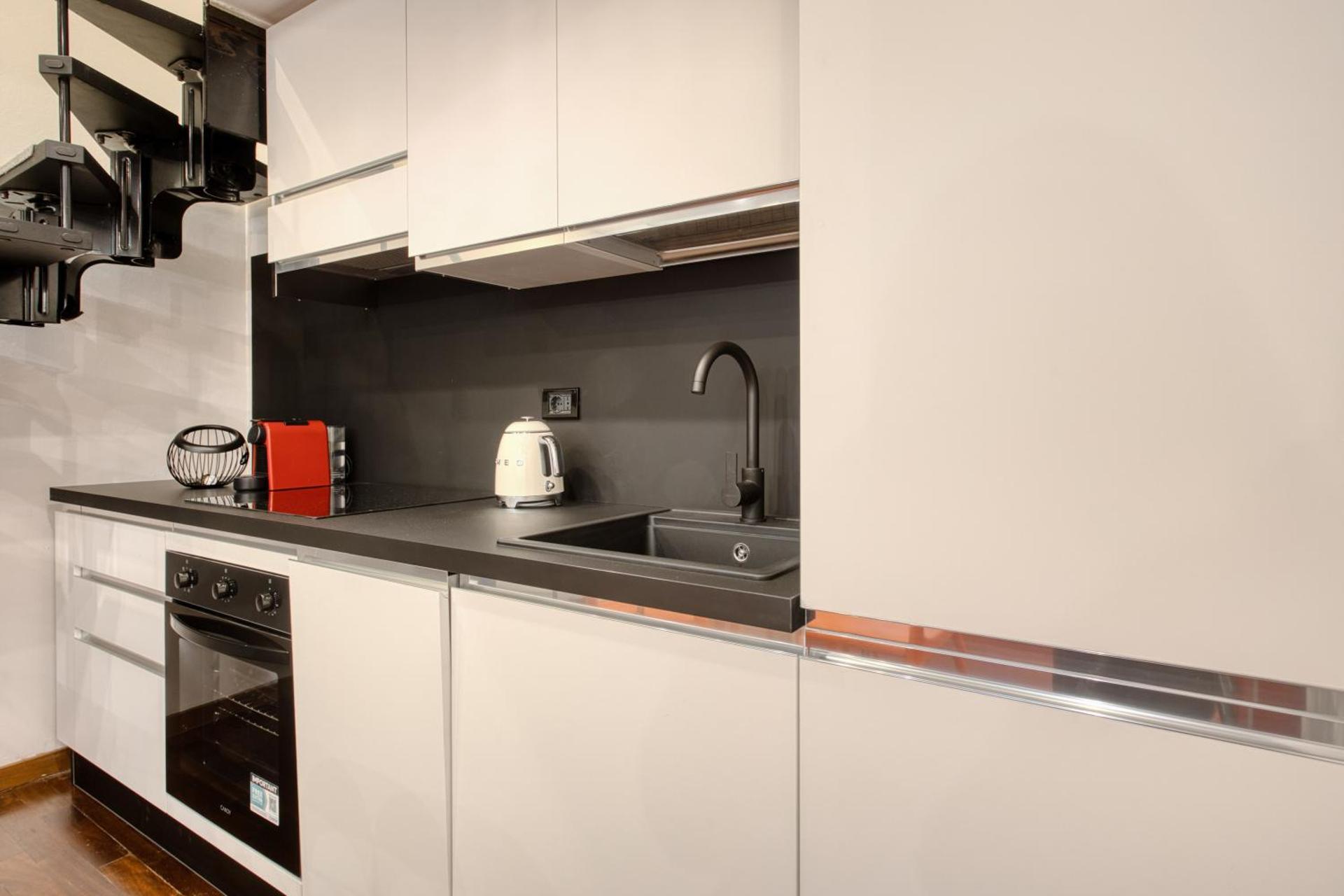 Kitchen or kitchenette