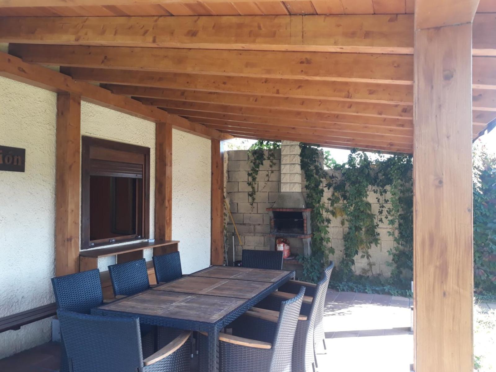 Apartamentos Rurales La Caramba