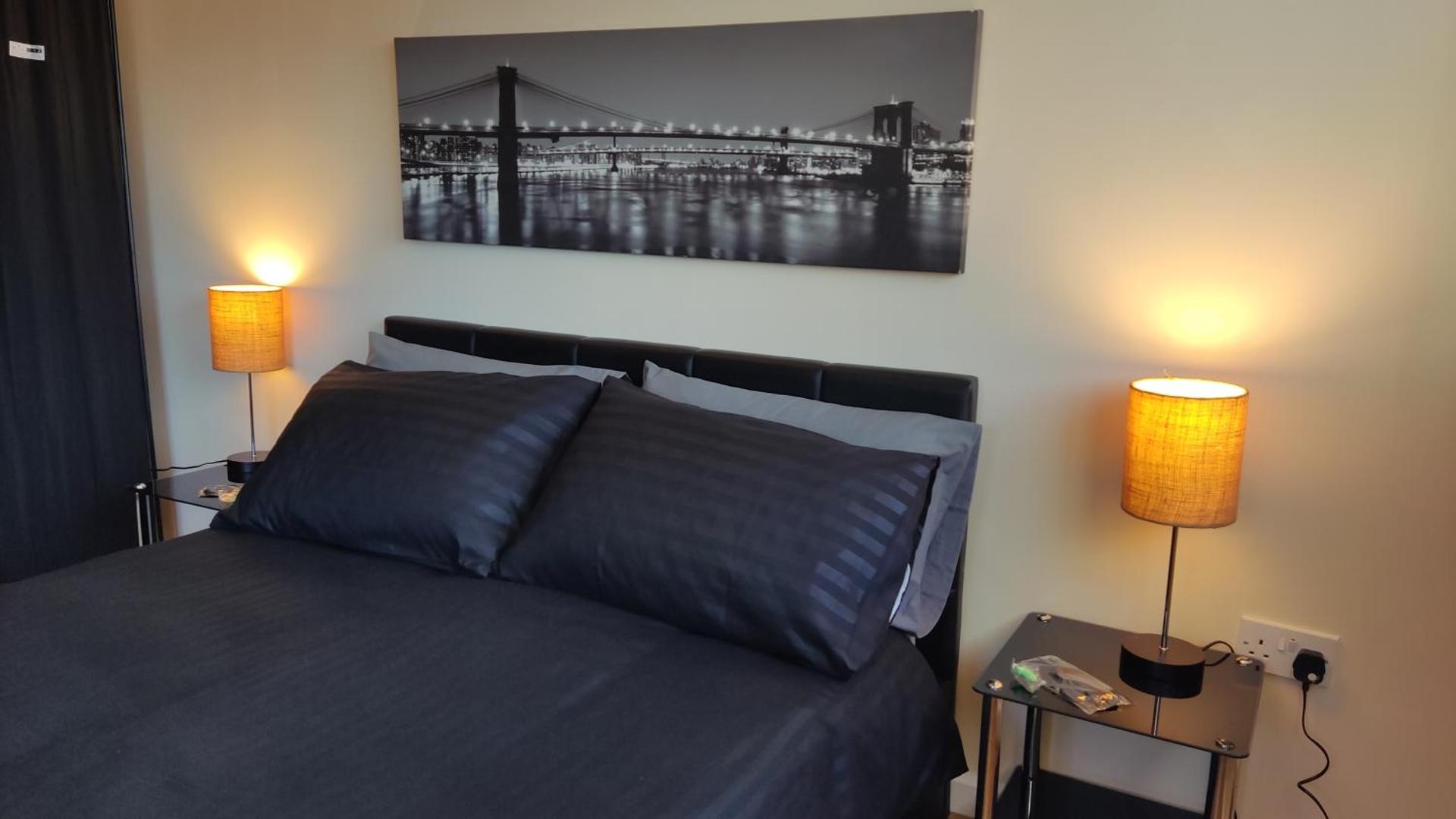 Modern Studio Flat in Wigan