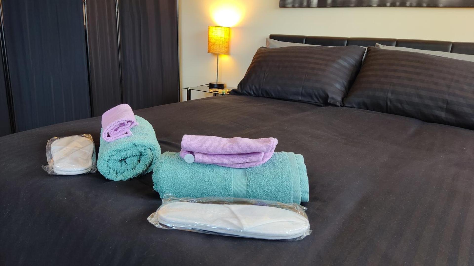 Modern Studio Flat in Wigan