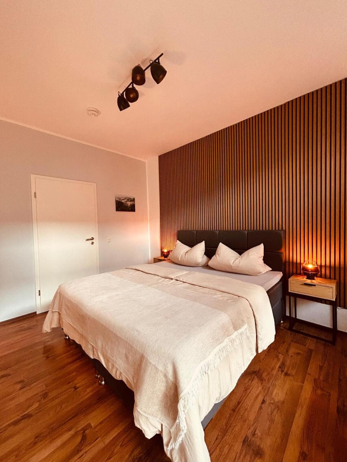 Komfort trifft Kultur - Premium-Apartment mit Sauna