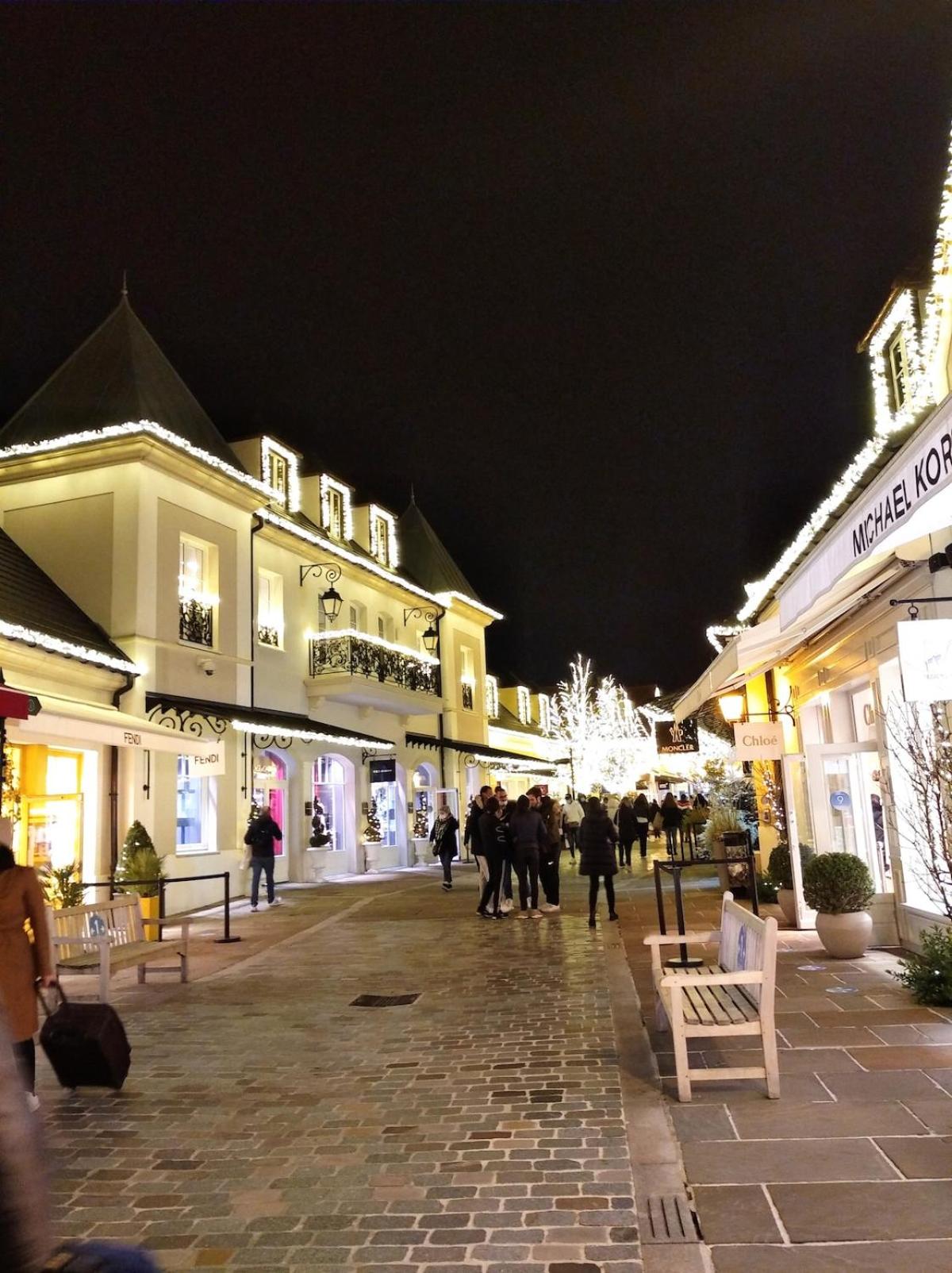 Studio parking wifi Disney 5mn Val d'Europe