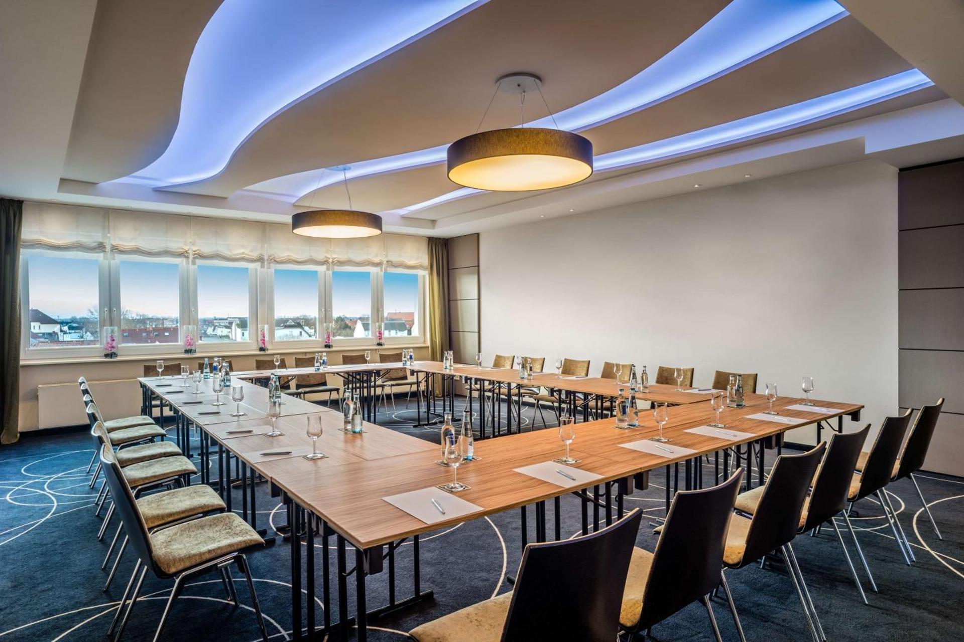 Meeting/conference room