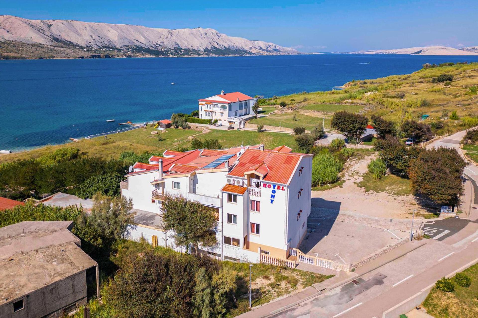 Tonino Apartments & Rooms