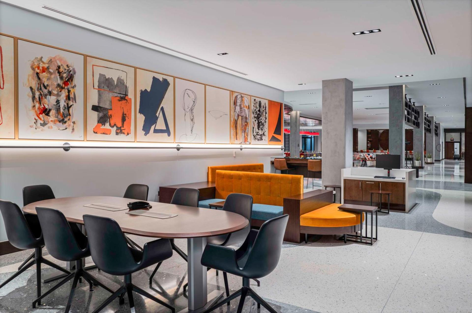 Restaurant/places to eat