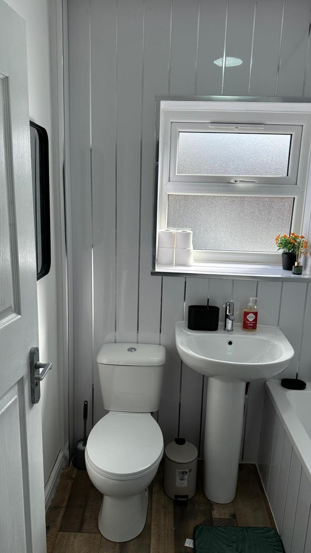 The Ol-Mumps Cozy Corner