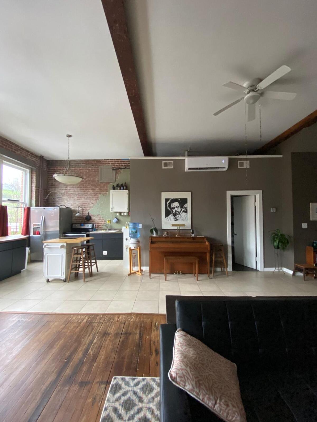 Loft Apartment Historic Downtown Main Street Sylva