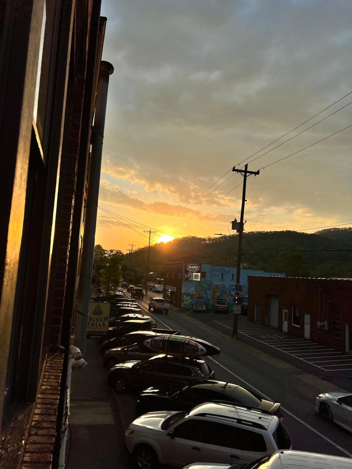 Loft Apartment Historic Downtown Main Street Sylva