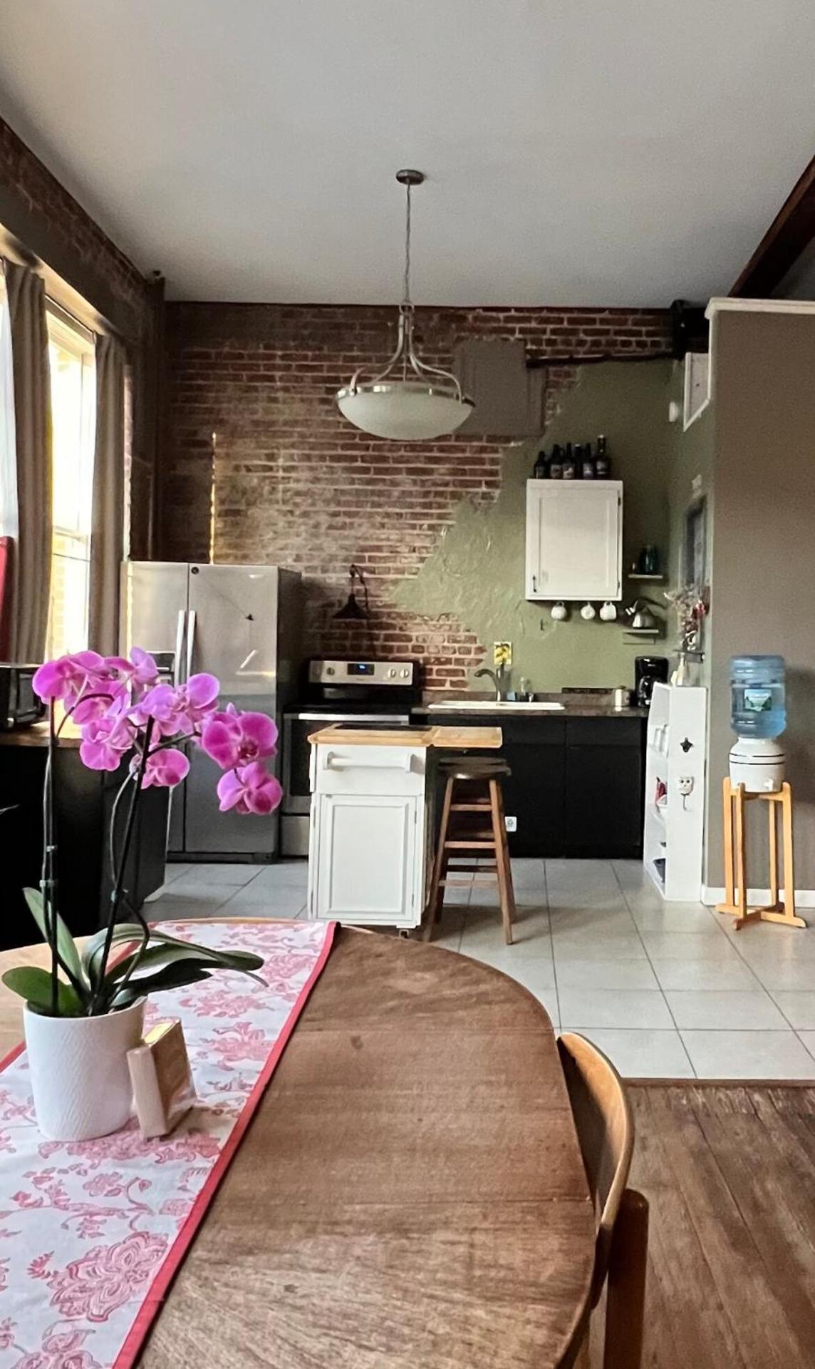 Loft Apartment Historic Downtown Main Street Sylva