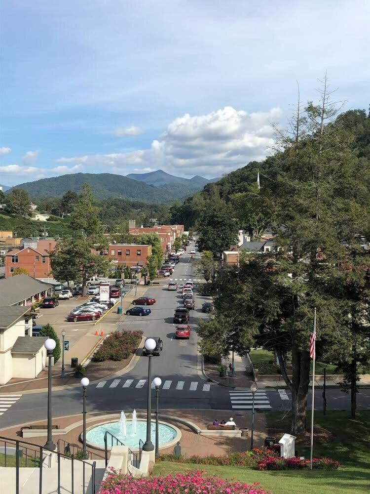 Loft Apartment Historic Downtown Main Street Sylva