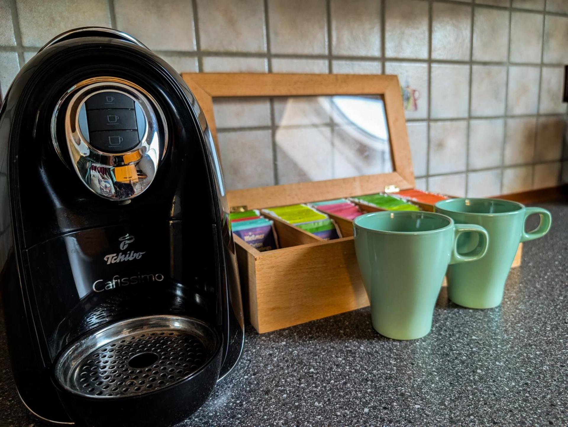 Coffee/tea facilities