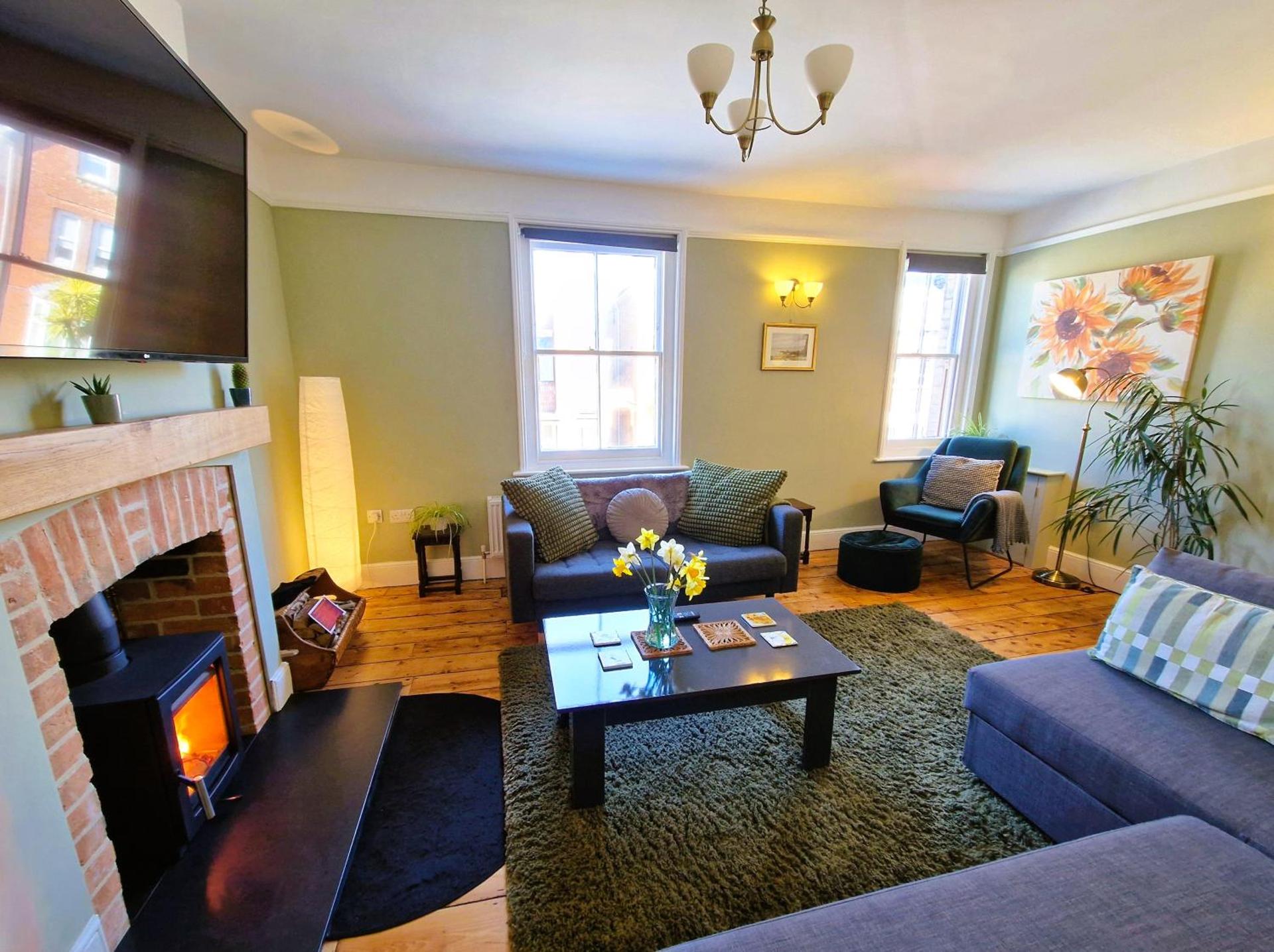 The Hideaway - Central Wareham