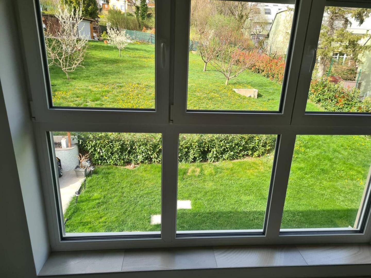 10 Minutes to S-Bahn I Garden Option I Wifi