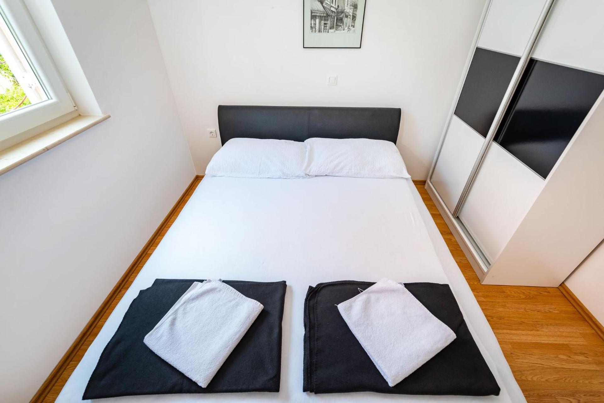 Dimmy Apartments Near The Sea