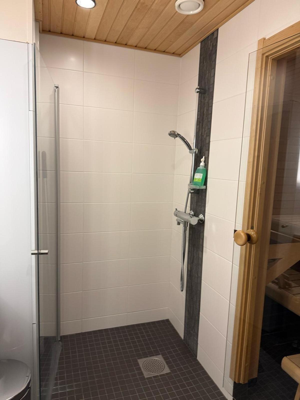 Kylpyla SPA, Saimaa Villa 532