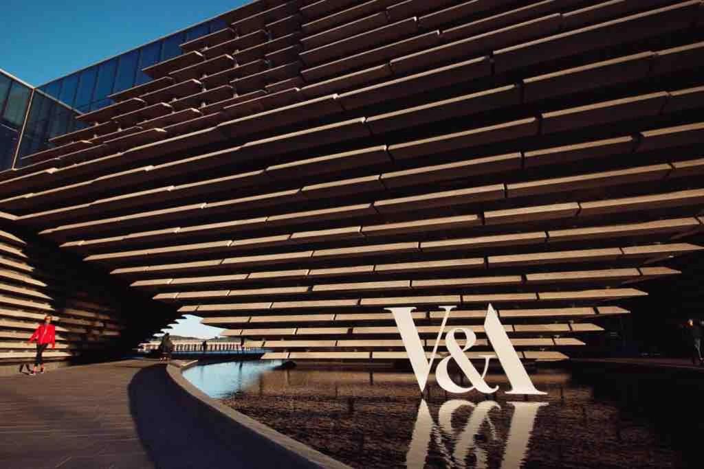 Central Dundee 2 Bed Apt near V&A Museum & City Attractions