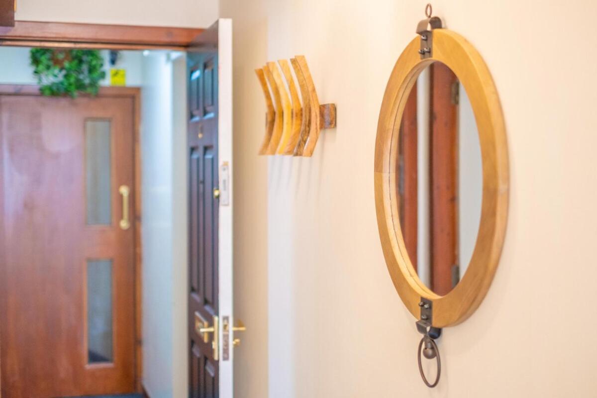 Central Dundee 2 Bed Apt near V&A Museum & City Attractions