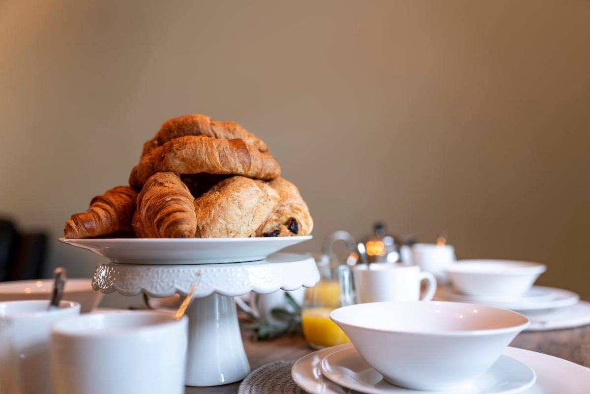 Ty Gwyrdd, 3 bedroom house, sleeps 7, Near Bike Park Wales