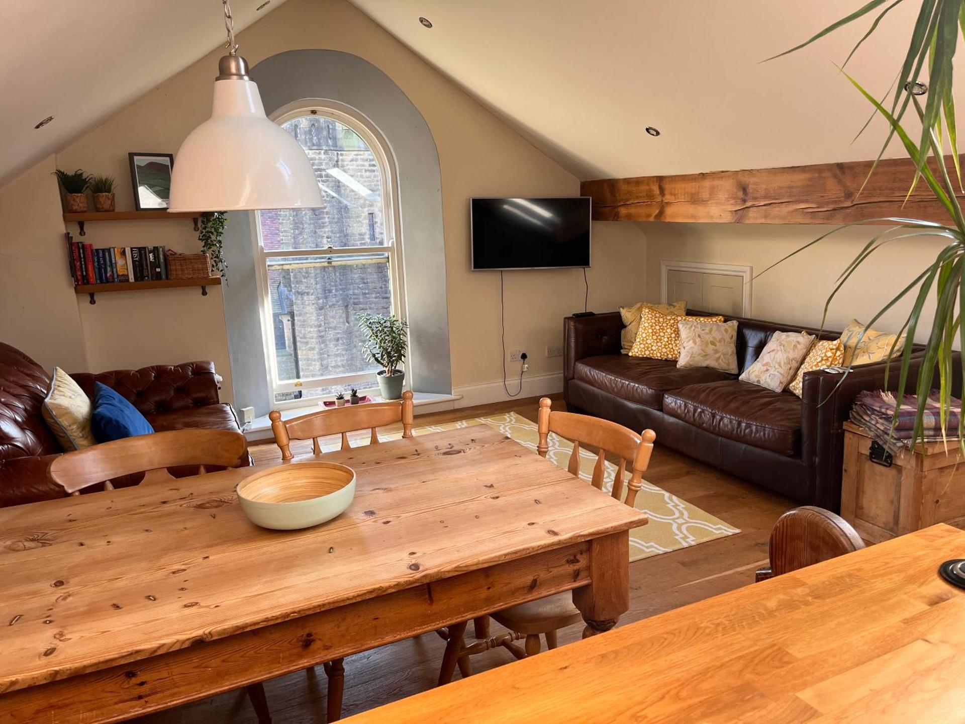 Edale - Loft with a view