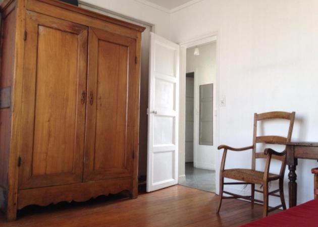 Chambre chez l'habitant dans un appartement à 2 pas de la gare SNCF et à 300m de la gare routière