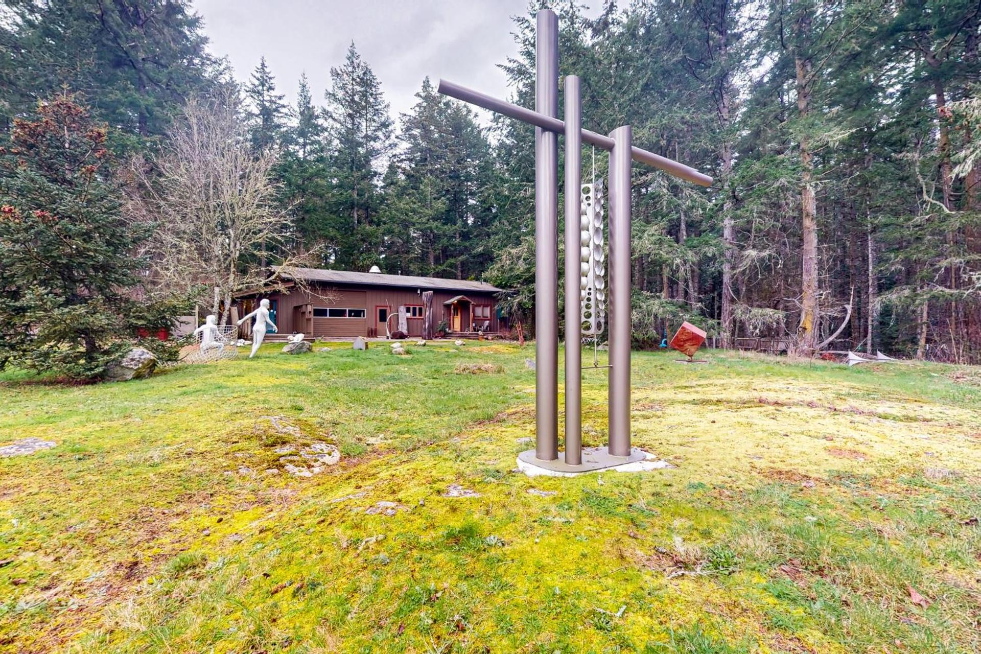 Island Artist Studio