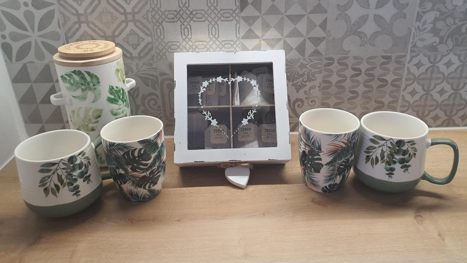 Coffee/tea facilities