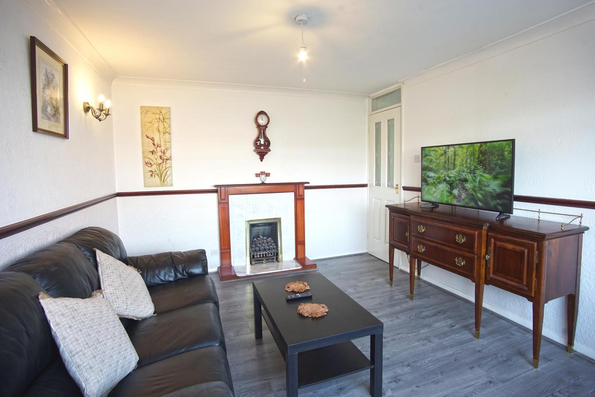 Communal lounge/ TV room