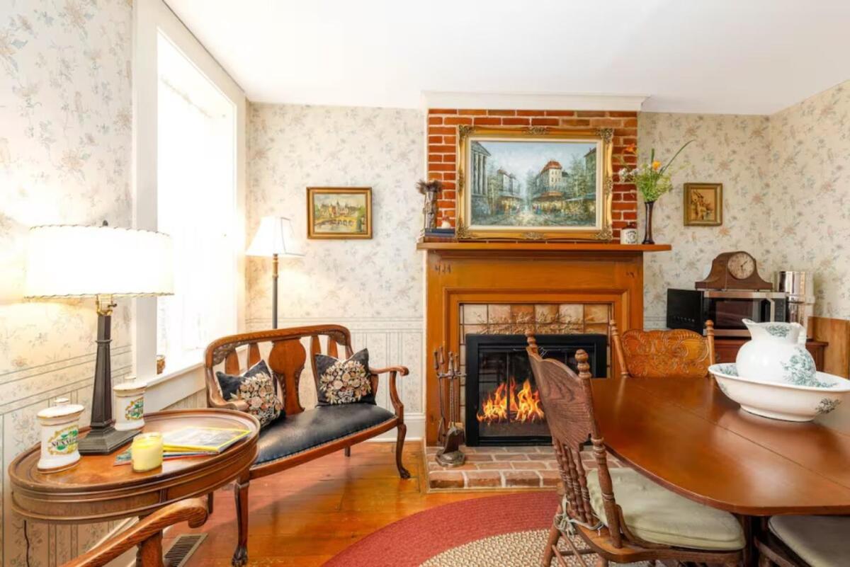 Briarstone Inn Unit 6