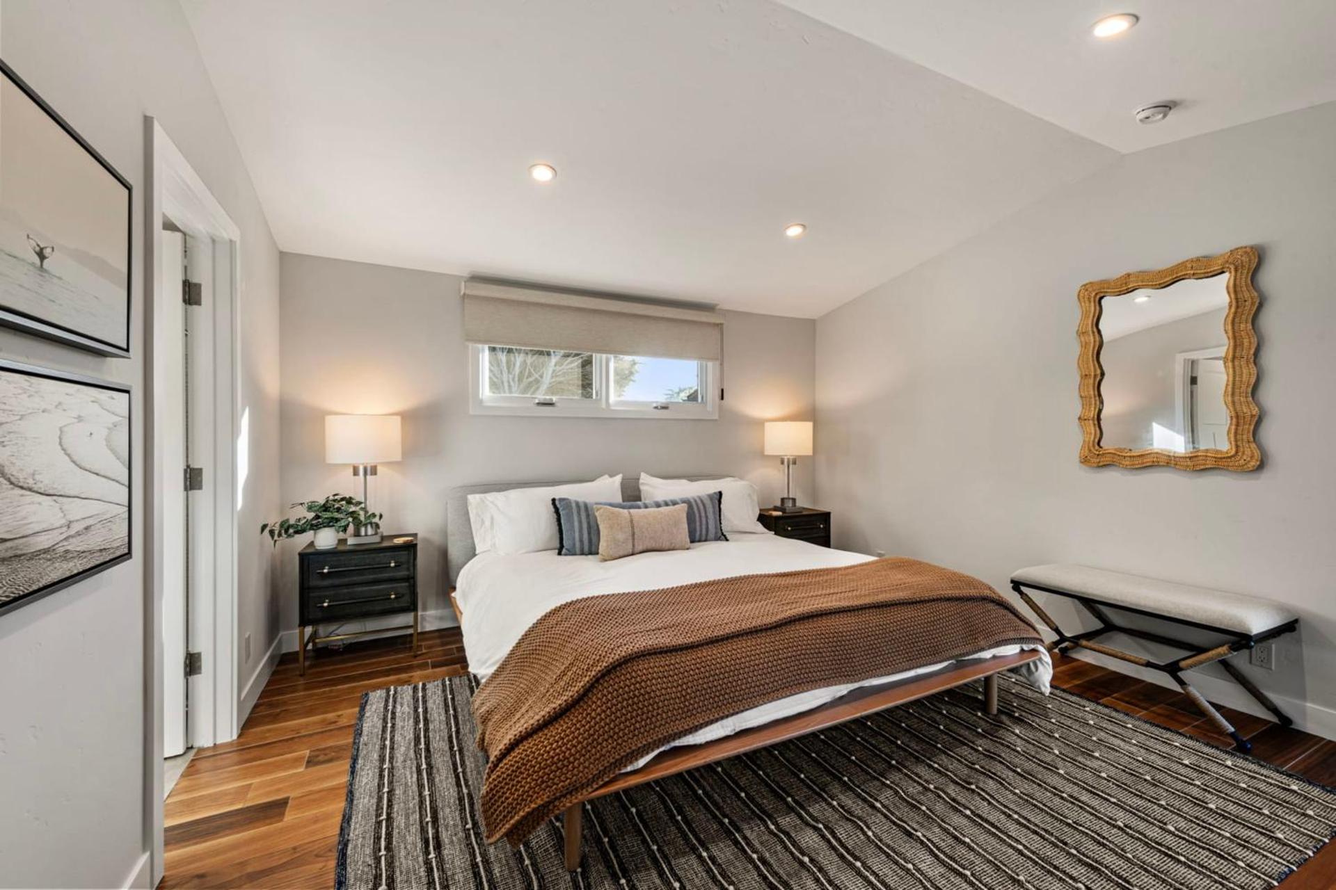 Entire Private Coastal Retreat - Spectacular Ocean Views wHot Tub